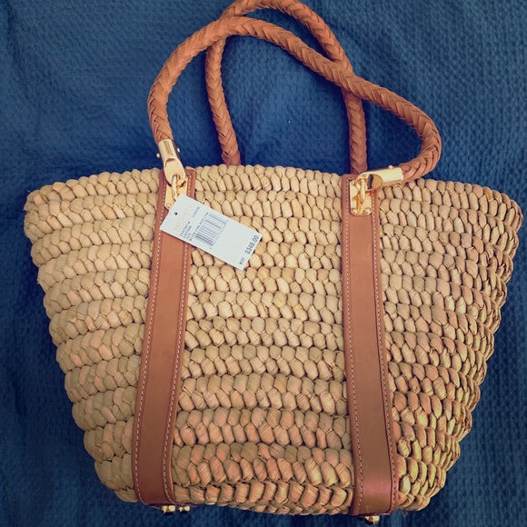 Michael Kors Handbags - Michael Kors Tote